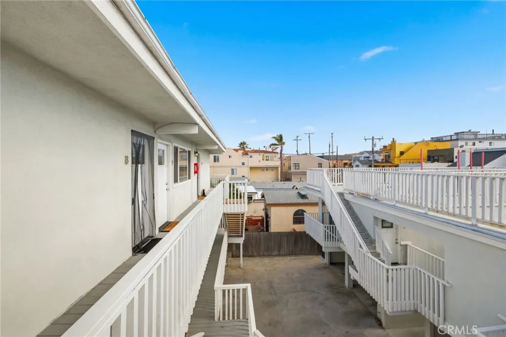 838 Cypress Hermosa Beach, CA 90254