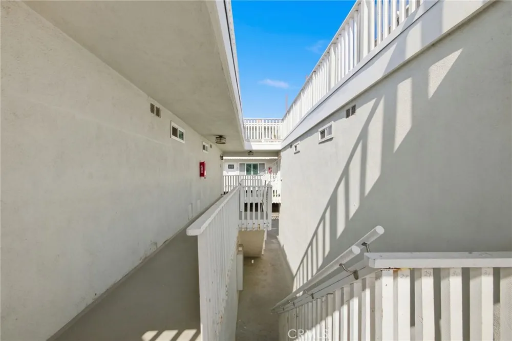 838 Cypress Hermosa Beach, CA 90254
