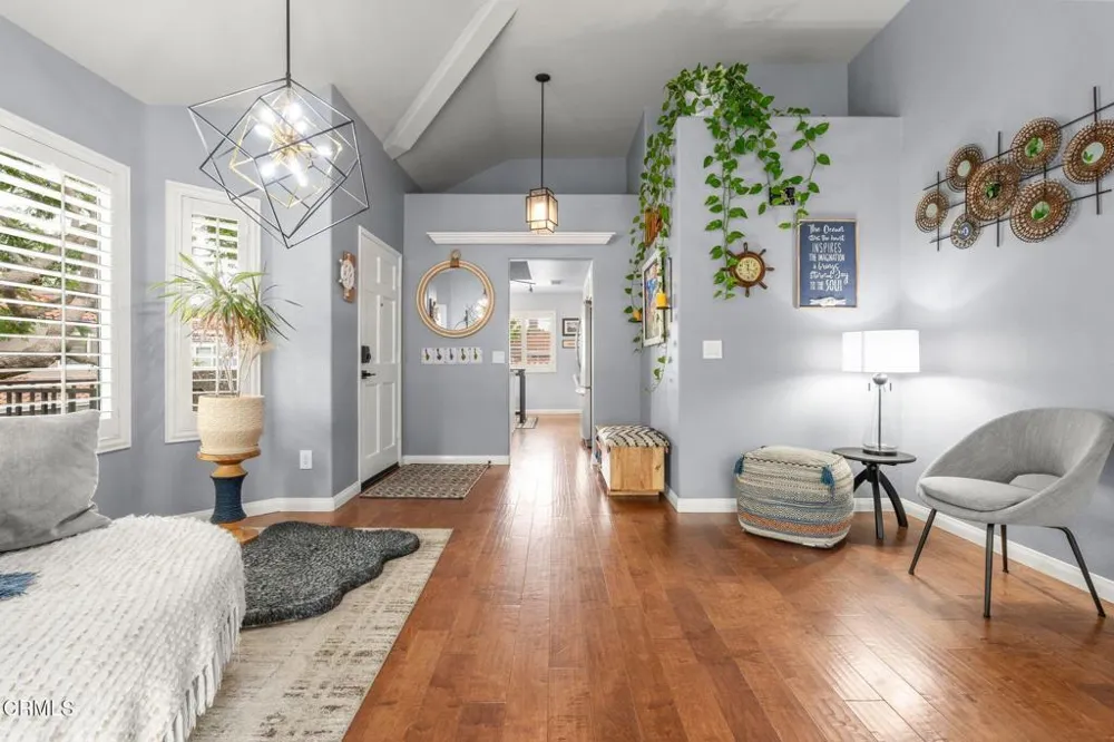 7054 Paseo Encantada Camarillo, CA 93012