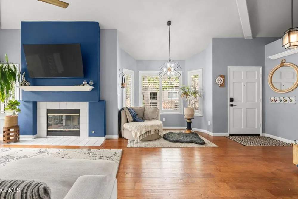 7054 Paseo Encantada Camarillo, CA 93012