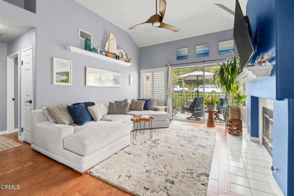 7054 Paseo Encantada Camarillo, CA 93012