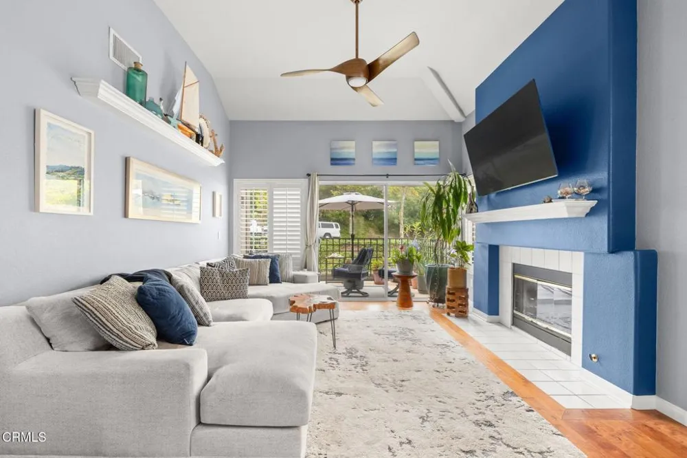 7054 Paseo Encantada Camarillo, CA 93012