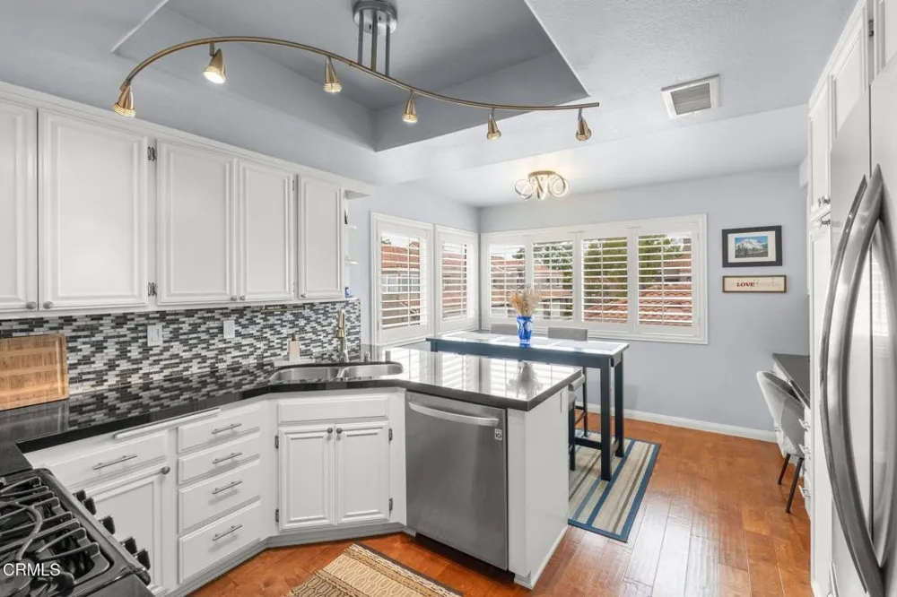 7054 Paseo Encantada Camarillo, CA 93012