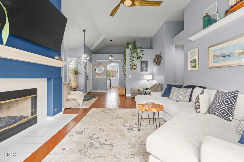 7054 Paseo Encantada Camarillo, CA 93012