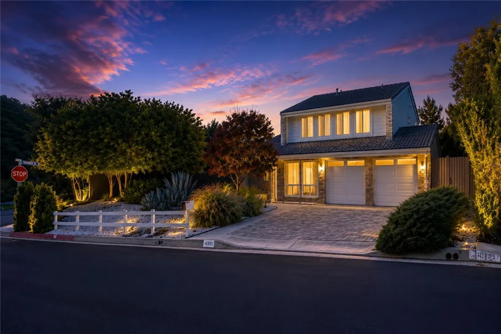 4301 Cezanne Avenue Woodland Hills, CA 91364