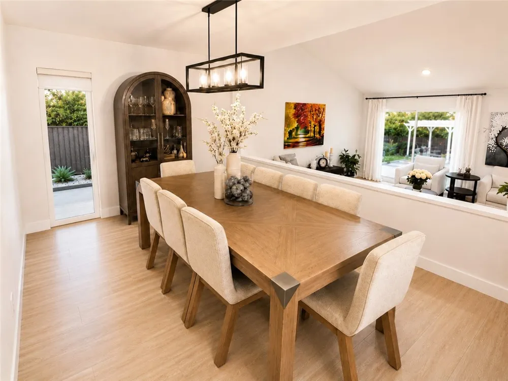 4301 Cezanne Avenue Woodland Hills, CA 91364