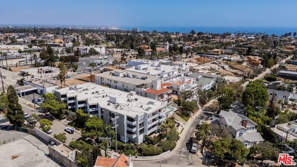 15480 Antioch Street #300A Pacific Palisades, CA 90272