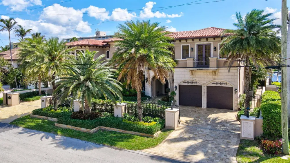 3870 NE 31st Avenue Lighthouse Point, FL 33064