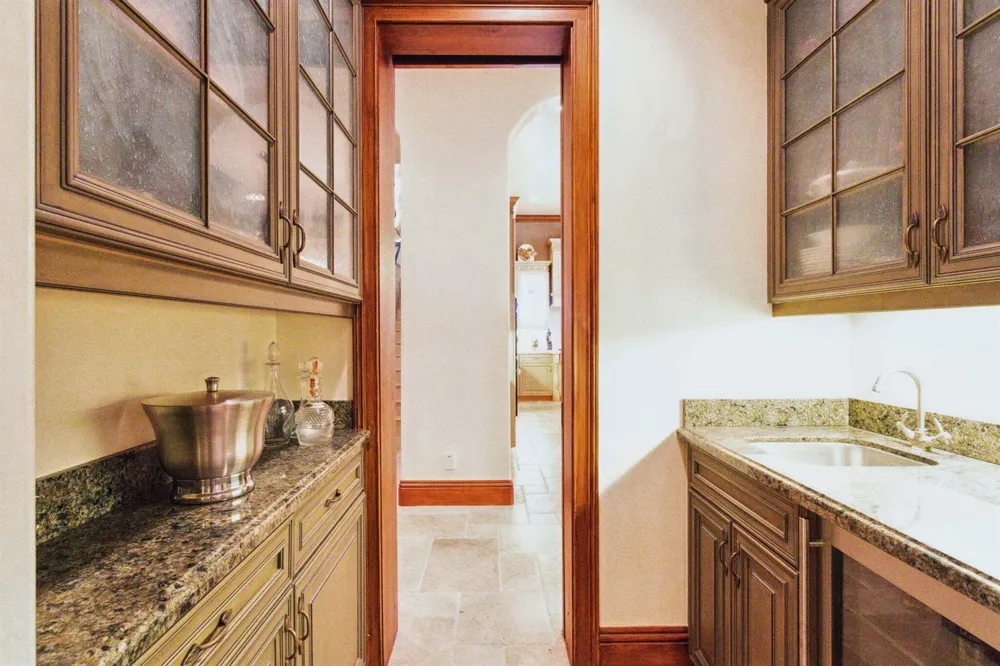 3870 NE 31st Avenue Lighthouse Point, FL 33064