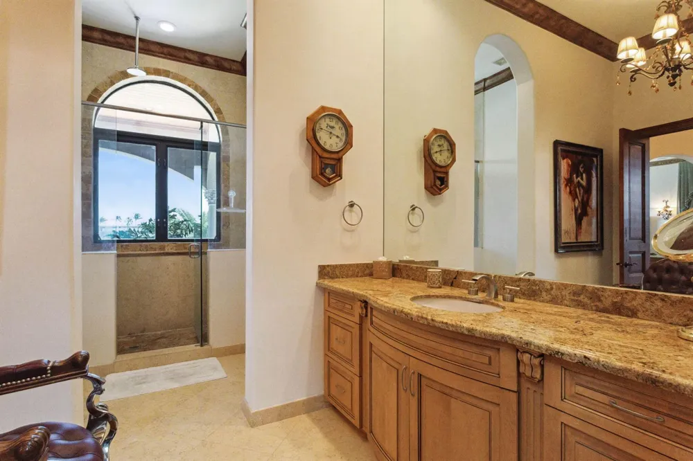 3870 NE 31st Avenue Lighthouse Point, FL 33064