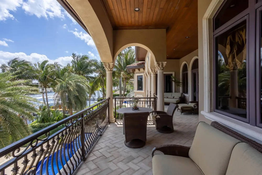 3870 NE 31st Avenue Lighthouse Point, FL 33064