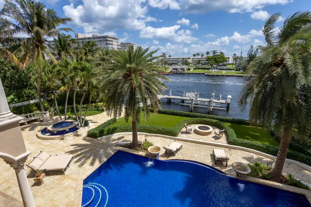 3870 NE 31st Avenue Lighthouse Point, FL 33064