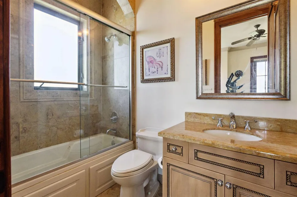 3870 NE 31st Avenue Lighthouse Point, FL 33064