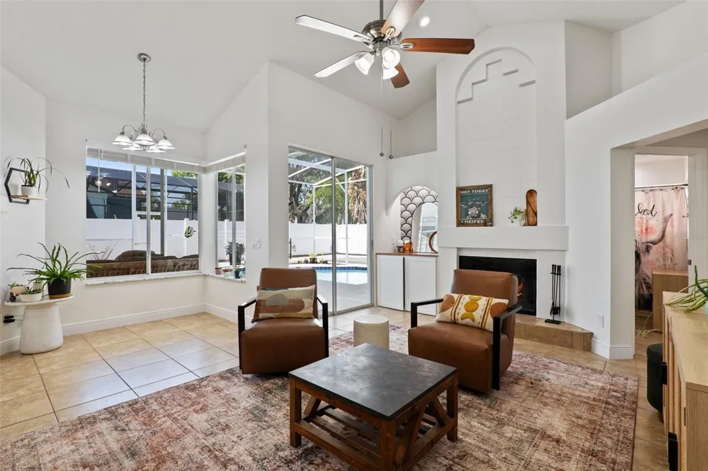 1017 TURTLE CREEK DRIVE Oviedo, FL 32765