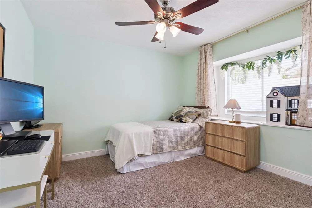 1017 TURTLE CREEK DRIVE Oviedo, FL 32765