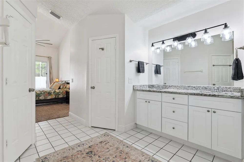 1017 TURTLE CREEK DRIVE Oviedo, FL 32765