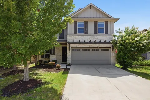 212 Russet Trail