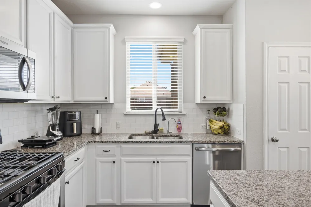 212 Russet Trail Georgetown, TX 78628