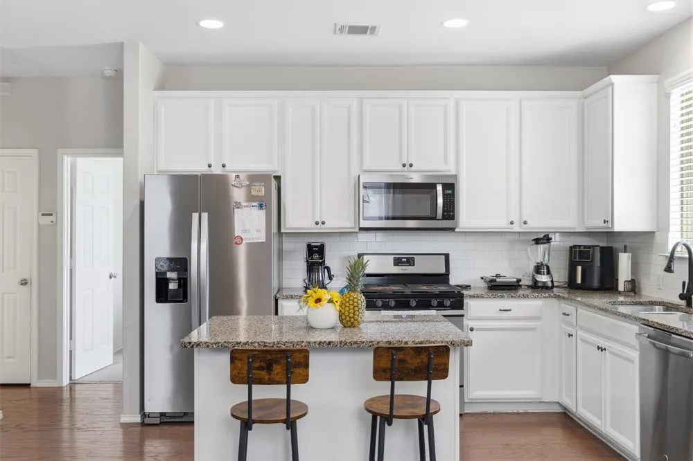 212 Russet Trail Georgetown, TX 78628