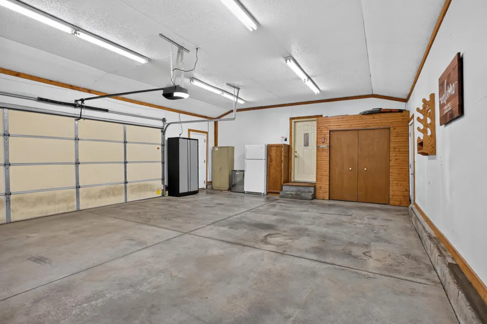 32067 County 3 Eagle Bend, MN 56446