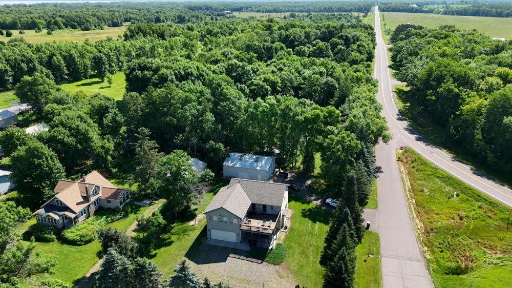39512 92nd Avenue Onamia, MN 56359