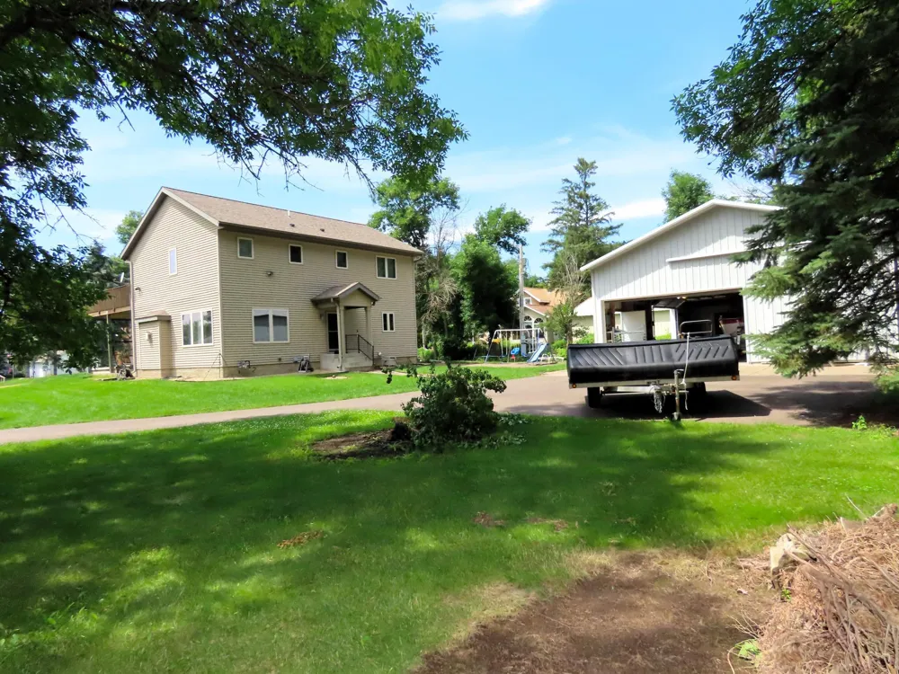 39512 92nd Avenue Onamia, MN 56359
