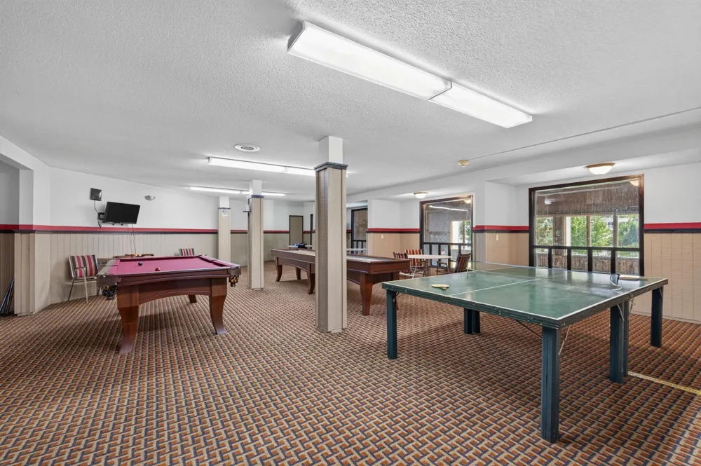 132 Demont Avenue E #232 Little Canada, MN 55117