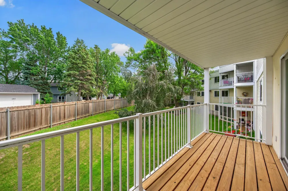 132 Demont Avenue E #232 Little Canada, MN 55117
