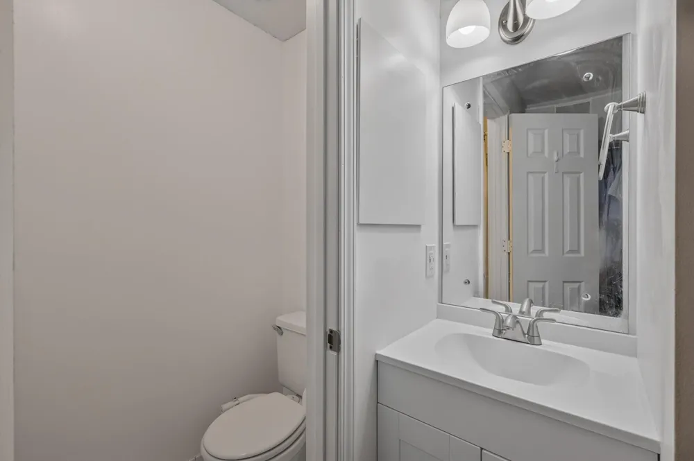 132 Demont Avenue E #232 Little Canada, MN 55117