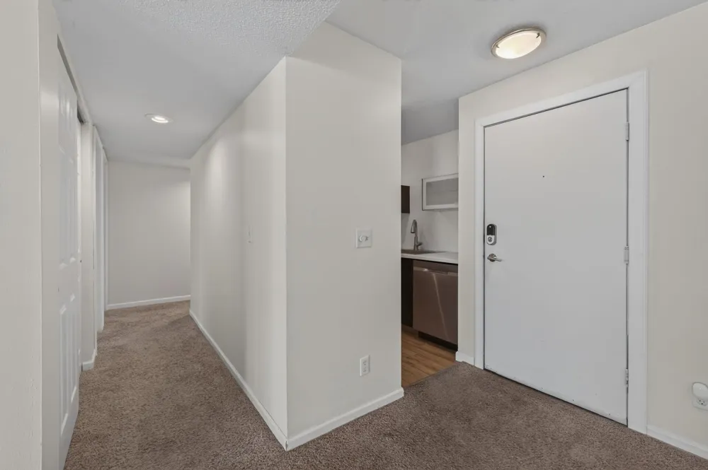 132 Demont Avenue E #232 Little Canada, MN 55117
