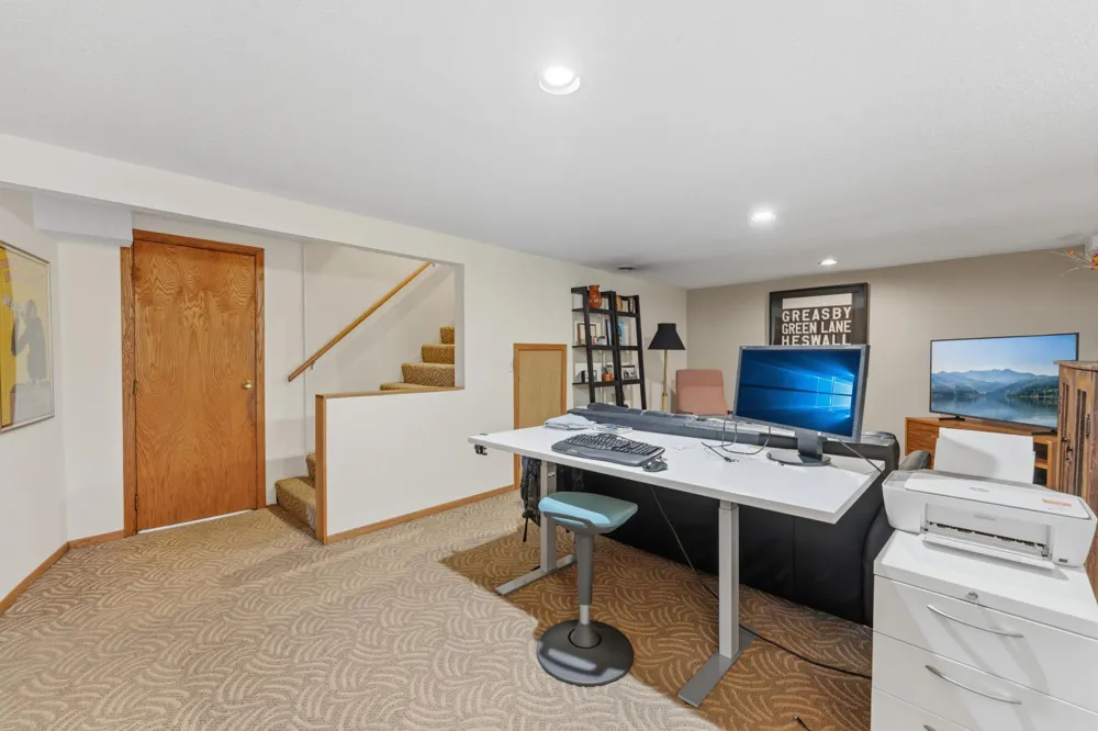 100 Turnpike Road Golden Valley, MN 55416