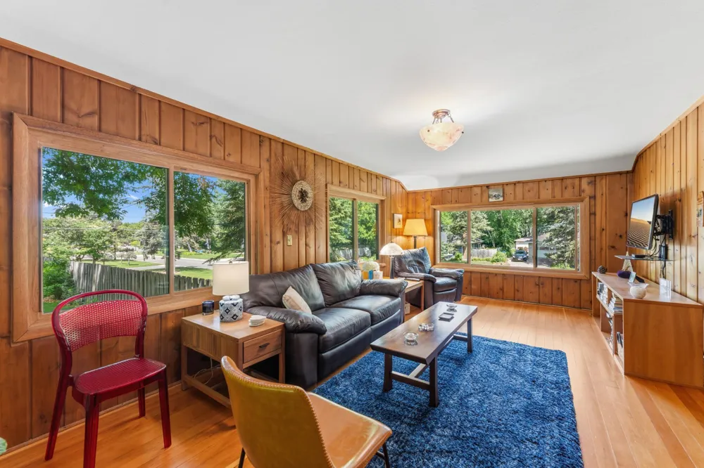 100 Turnpike Road Golden Valley, MN 55416