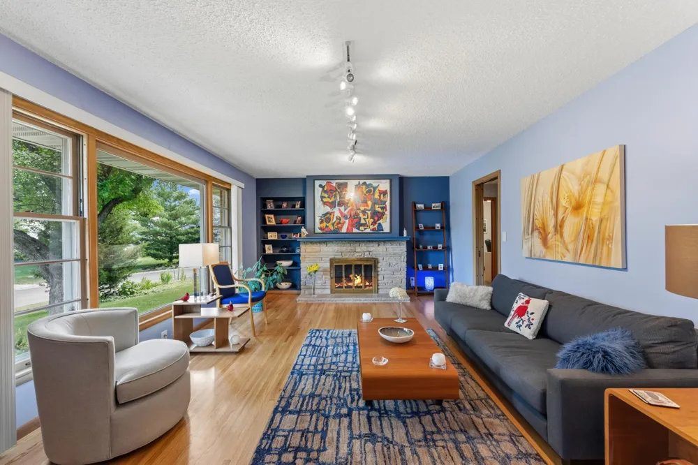 100 Turnpike Road Golden Valley, MN 55416