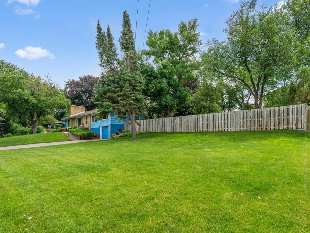 100 Turnpike Road Golden Valley, MN 55416