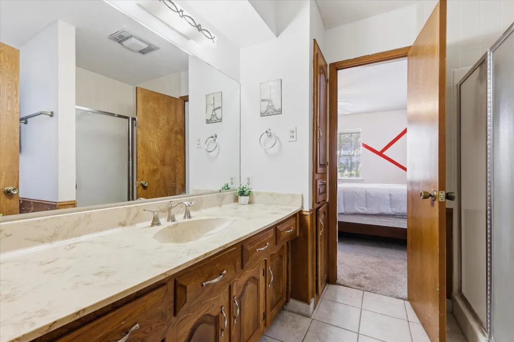 1116 Spring Lake Drive Duncanville, TX 75137