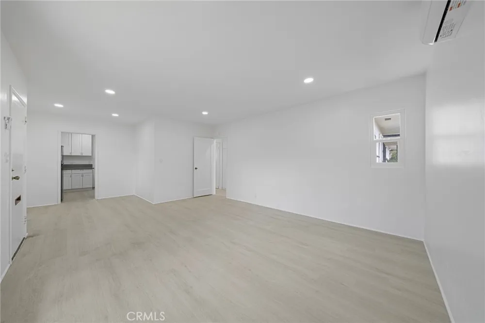 9050 Huntington Drive San Gabriel, CA 91775