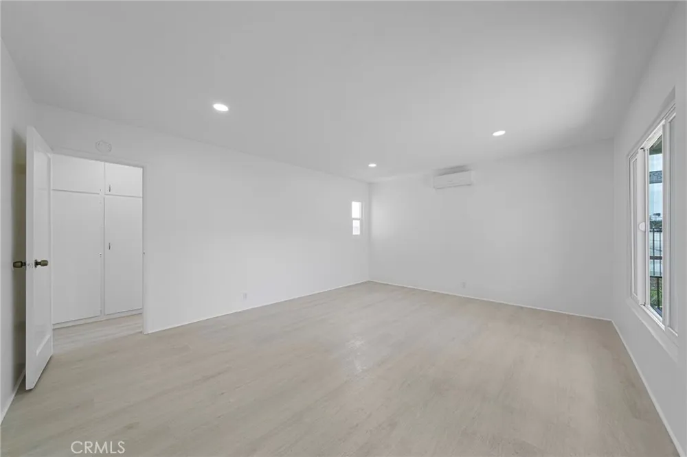 9050 Huntington Drive San Gabriel, CA 91775