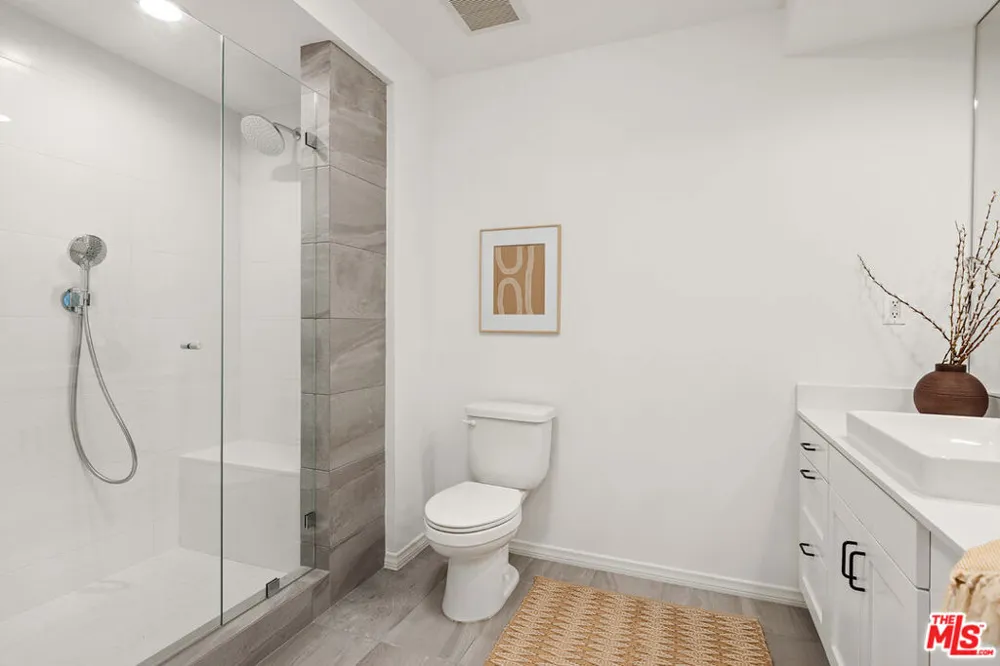 4180 Fair Avenue #206 Studio City, CA 91602