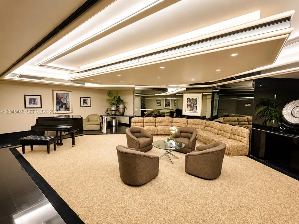 20191 E Country Club Dr #2601 Aventura, FL 33180