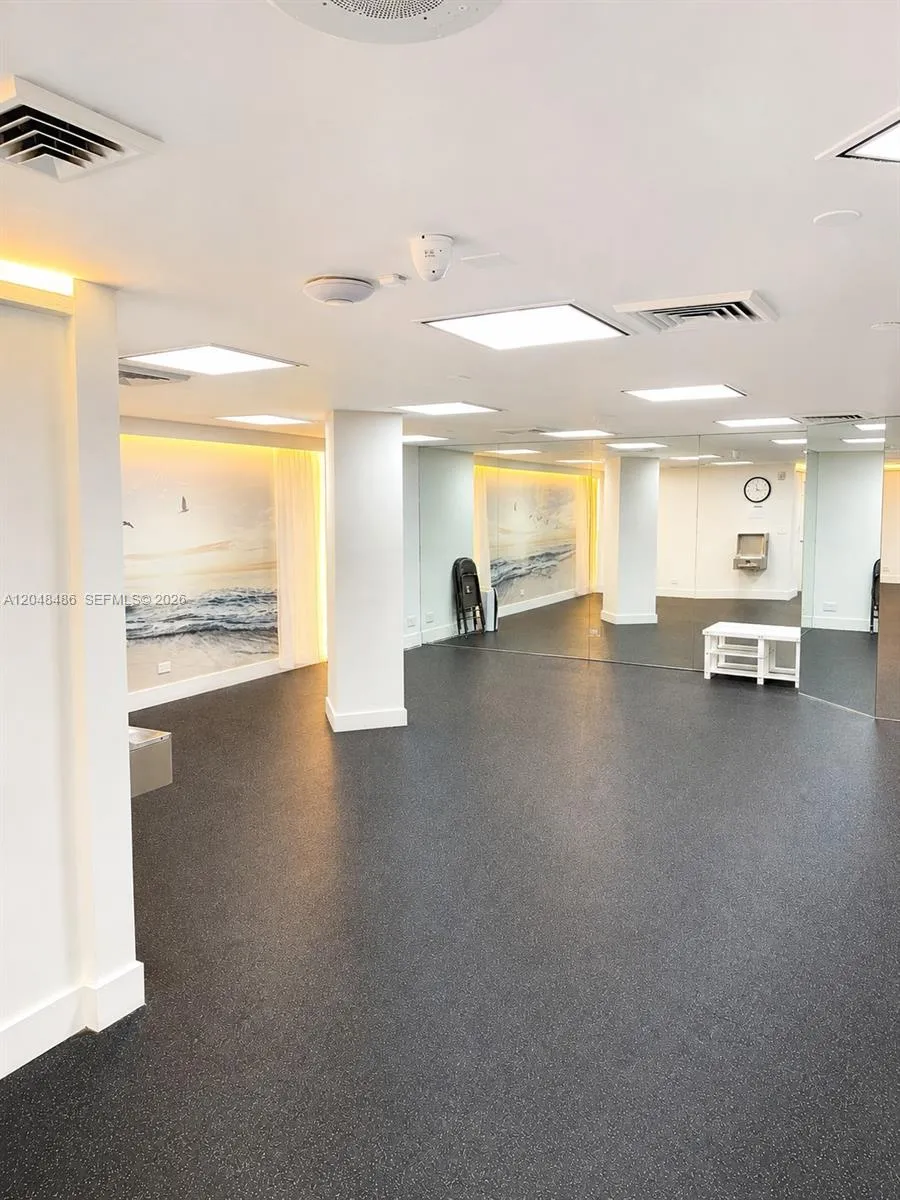 20191 E Country Club Dr #2601 Aventura, FL 33180