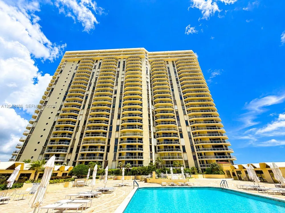 20191 E Country Club Dr #2601 Aventura, FL 33180
