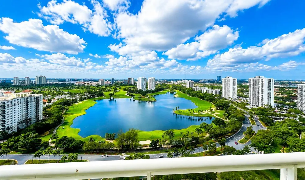 20191 E Country Club Dr #2601 Aventura, FL 33180