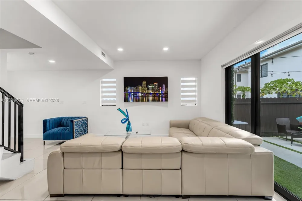 1164 NW 2nd St #0 Florida City, FL 33034