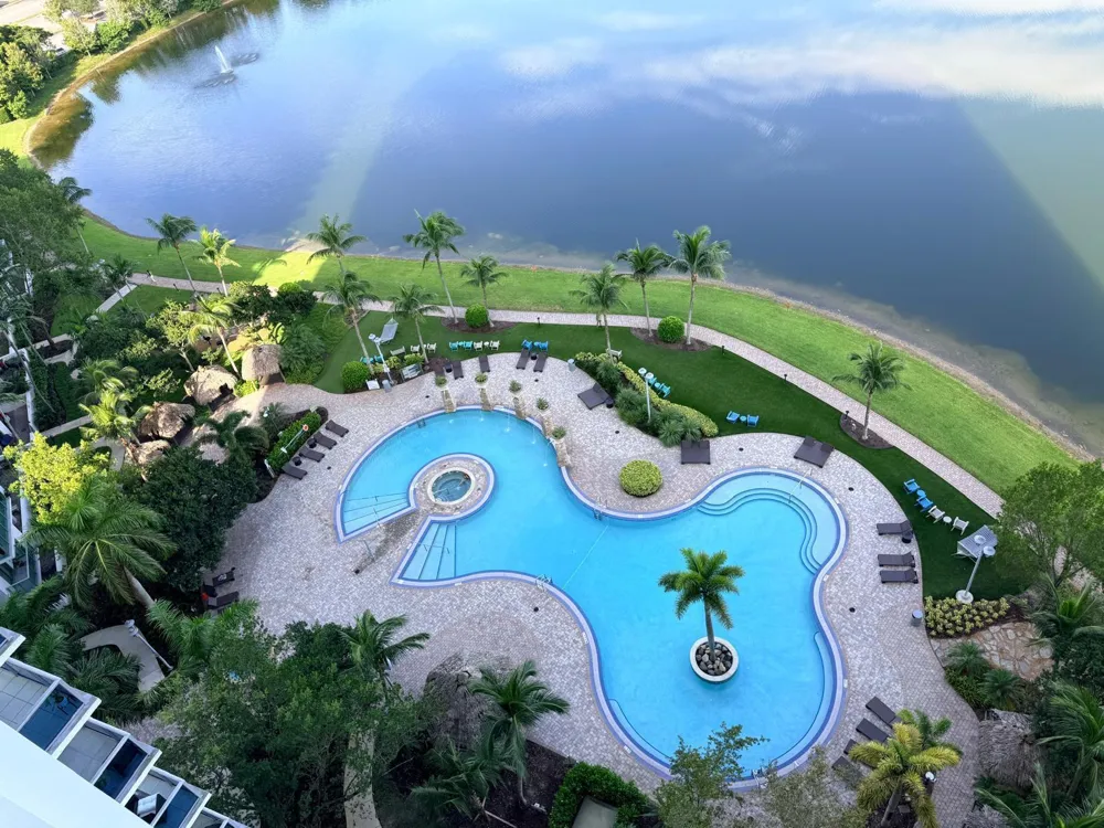 2641 Flamingo Road #1604n Sunrise, FL 33323