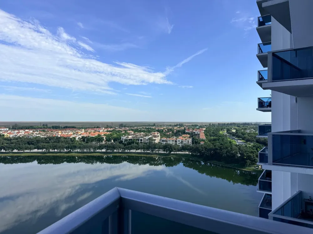 2641 Flamingo Road #1604n Sunrise, FL 33323