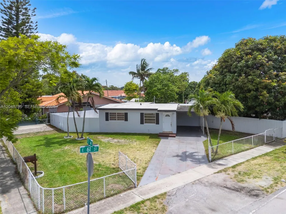 6084 E 7th Ave Hialeah, FL 33013