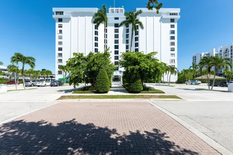 3800 Washington Road #1209