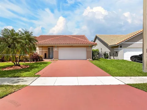 16203 NW 8th Dr
