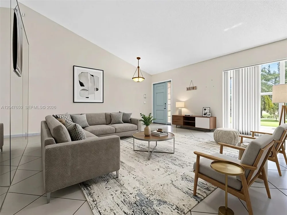 16203 NW 8th Dr Pembroke Pines, FL 33028