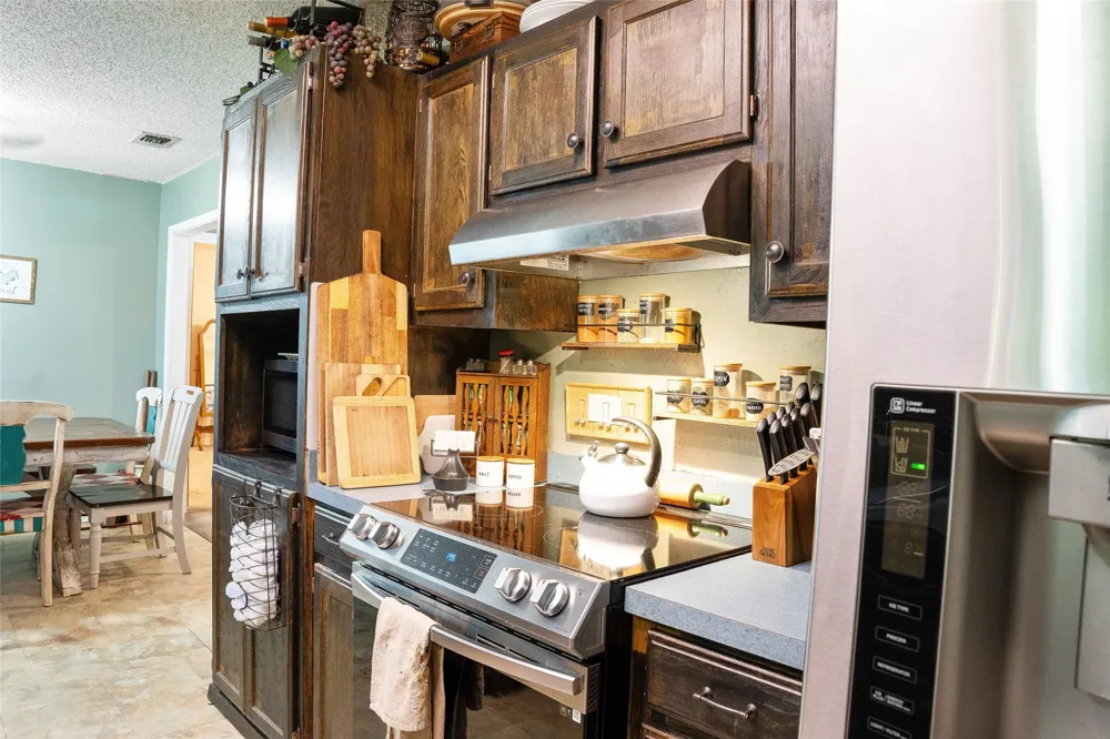 15197 Farm Road 71 E Sulphur Bluff, TX 75481